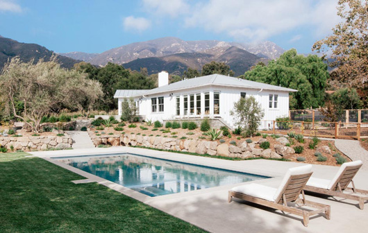 Montecito residence. Photographer: Jessica Comingore.  Architect: Michael Eserts | Eserts Studio.